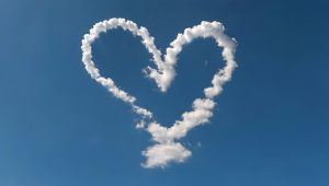 CLOUD IN SHAPE OF HEART