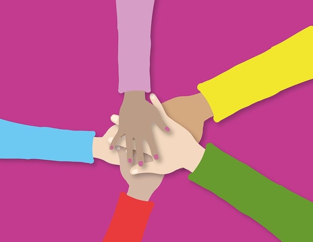 hands in a circle